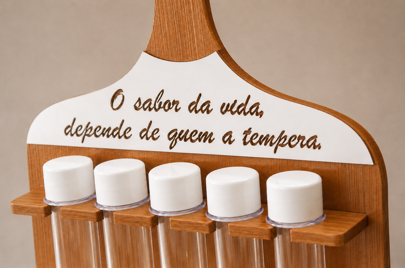 Porta Tempero ¨O Sabor Da Vida Depende De Quem A Tempera¨ - Imagem 5